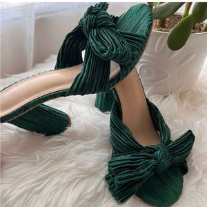 Lulu emerald green block heel